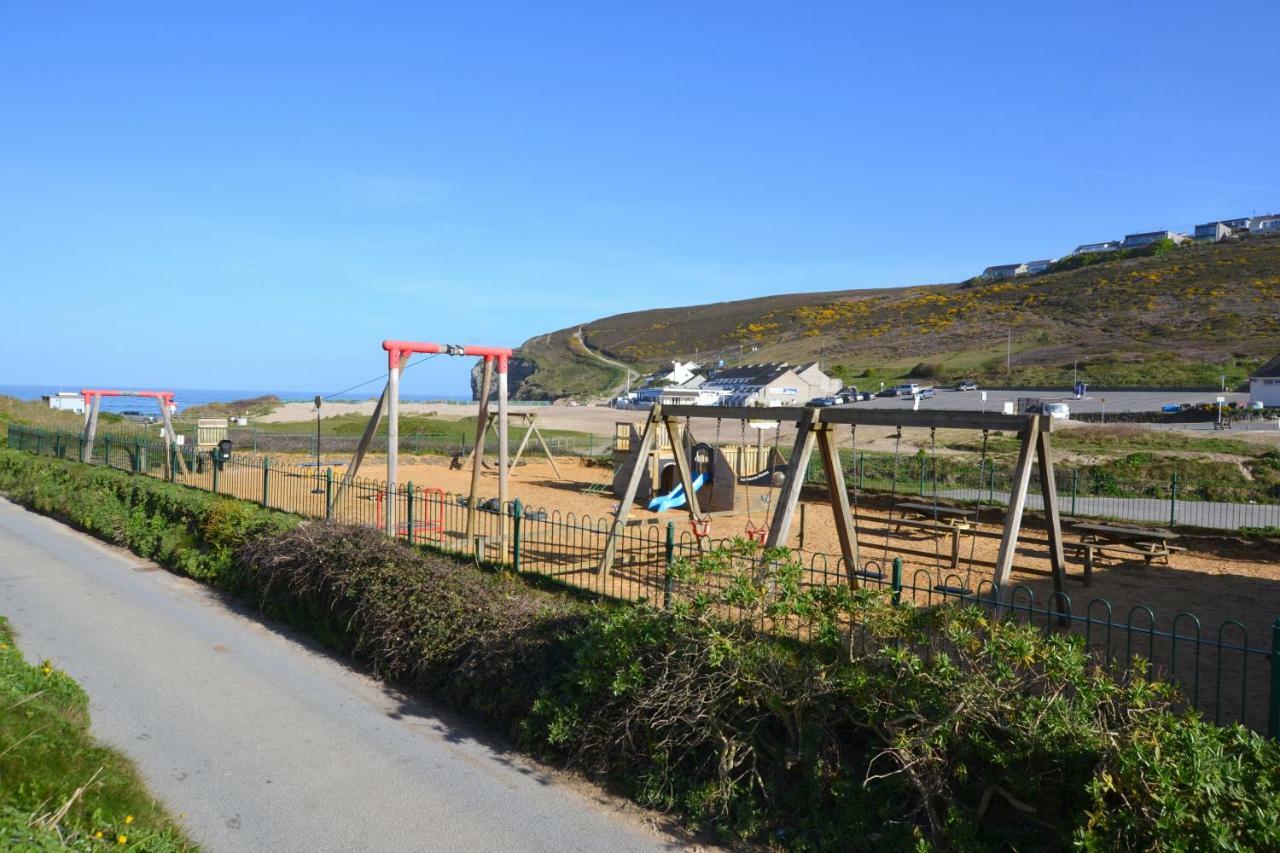 Beach View Apartments Porthtowan Exterior photo