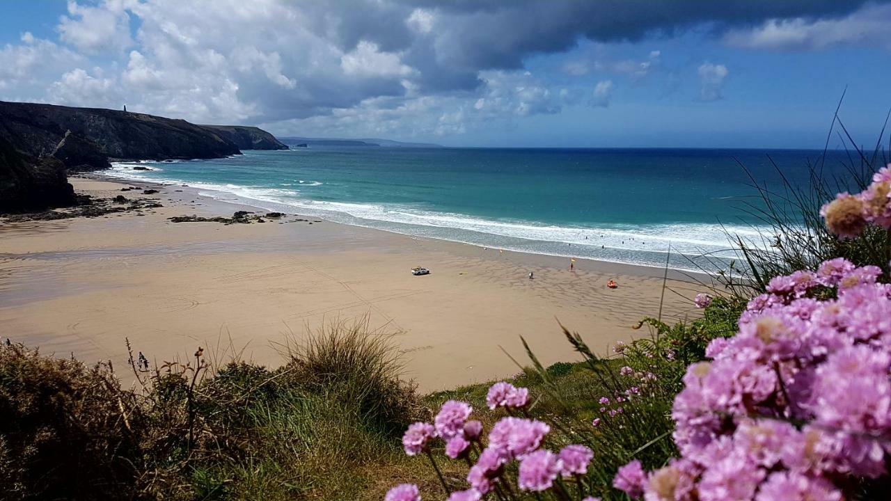 Beach View Apartments Porthtowan Exterior photo