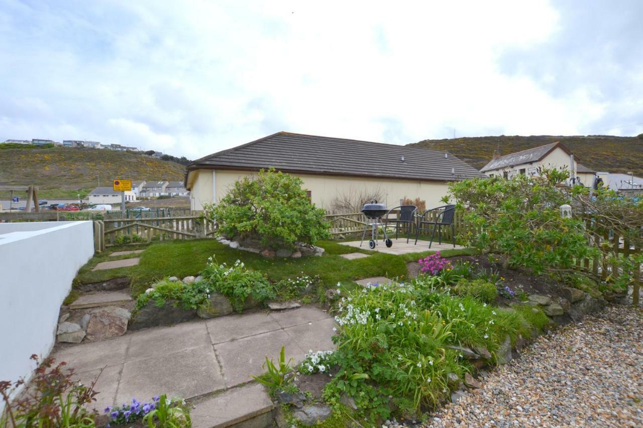 Beach View Apartments Porthtowan Exterior photo